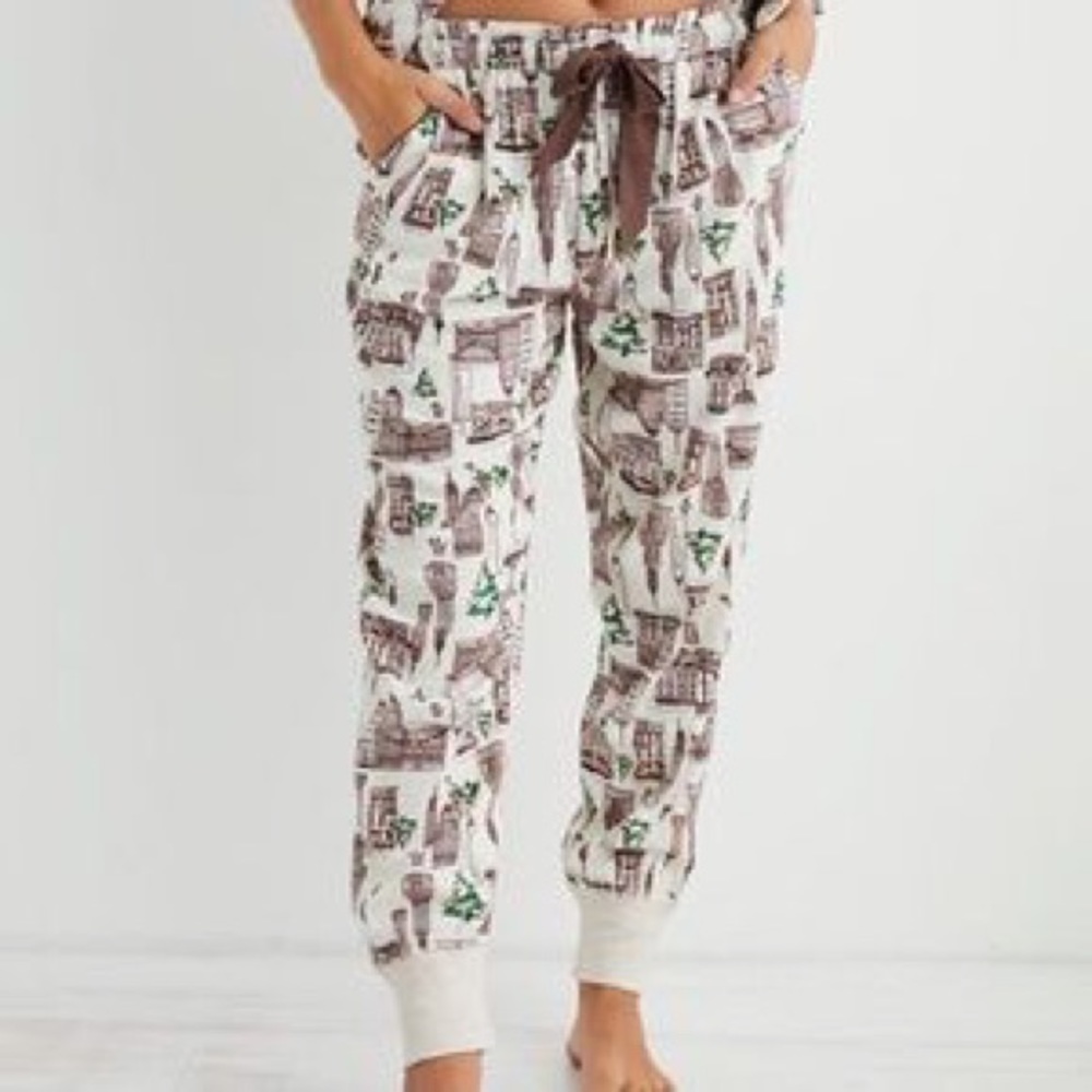 AERIE women’s size large pajama pants